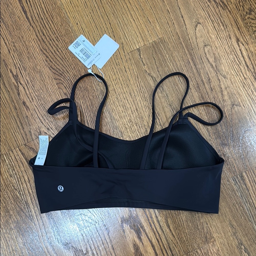 Lululemon Women's Black Like a Cloud Bra B/C - Picture 2 of 4
